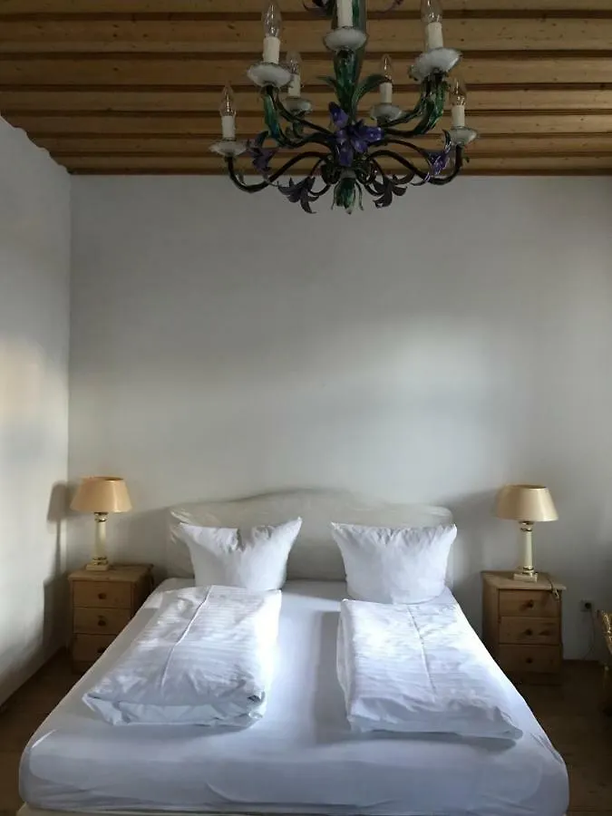 Posthotel Sachrang 2*,